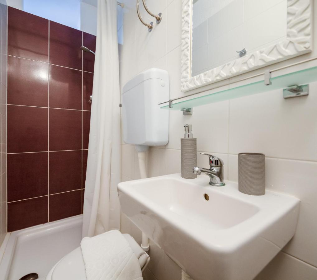 Apartment Beba Дуги-Рат Экстерьер фото