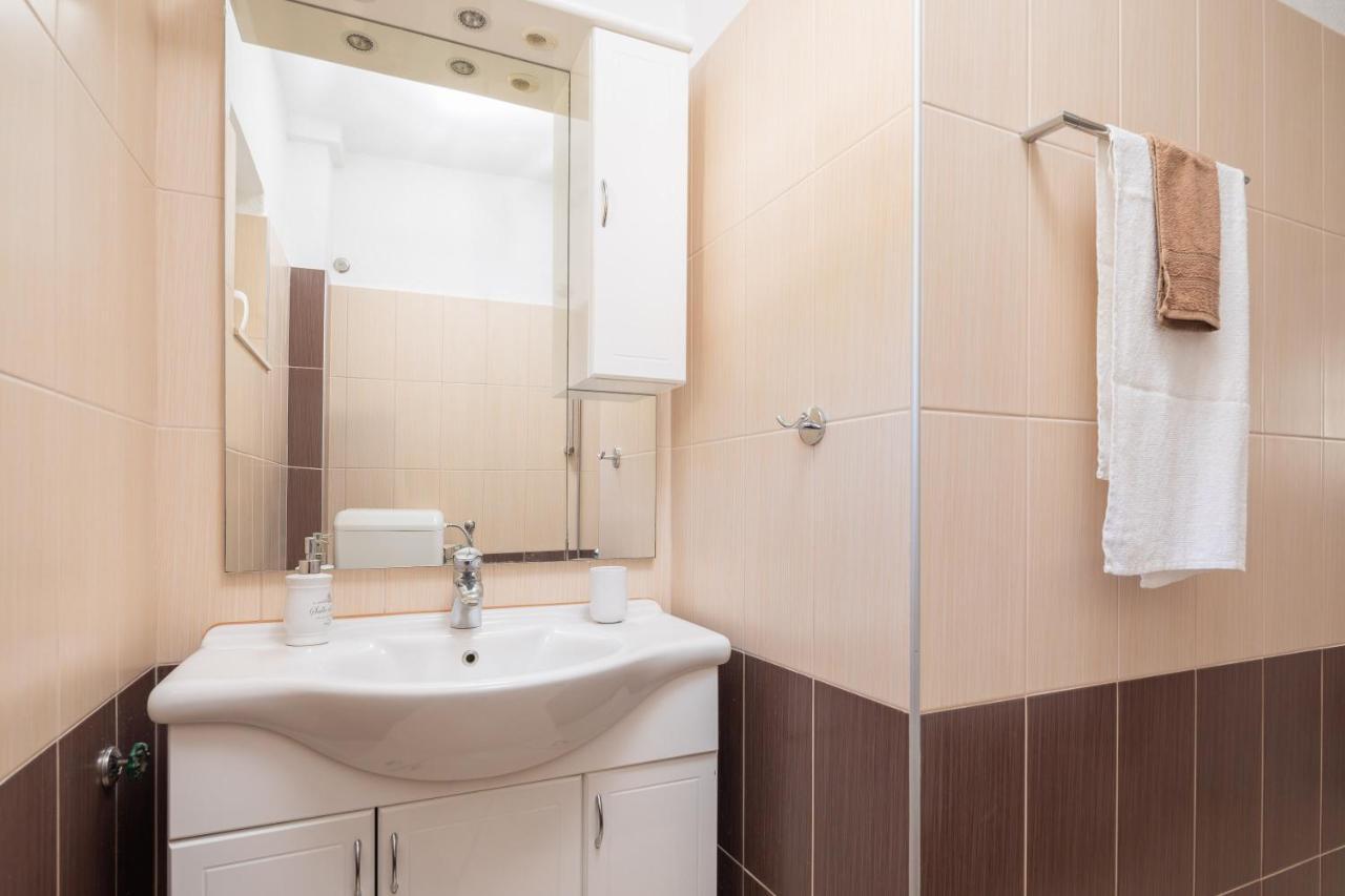 Apartment Beba Дуги-Рат Экстерьер фото