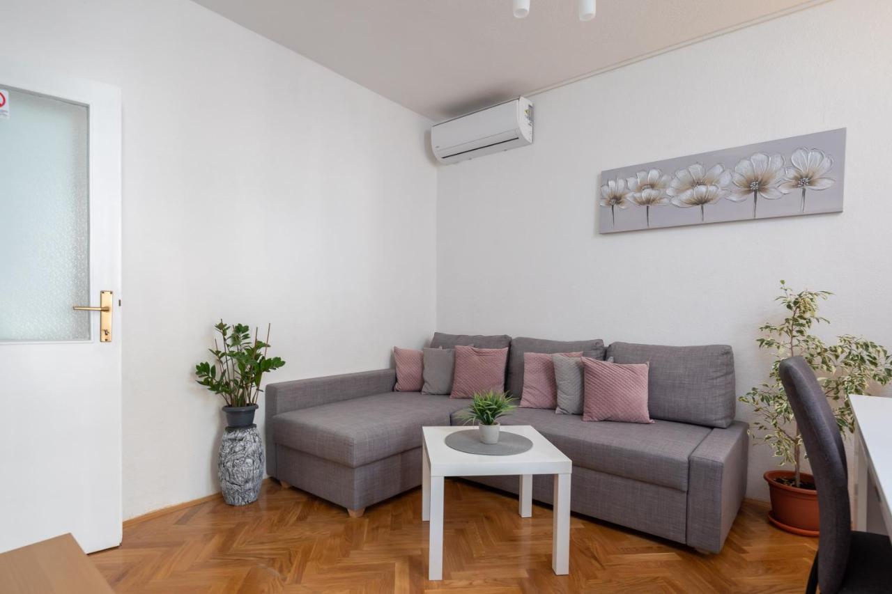 Apartment Beba Дуги-Рат Экстерьер фото